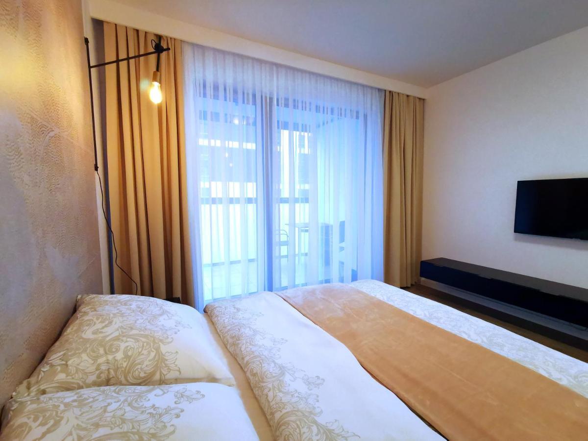 Come&Stay Apartments Wola 华沙 外观 照片