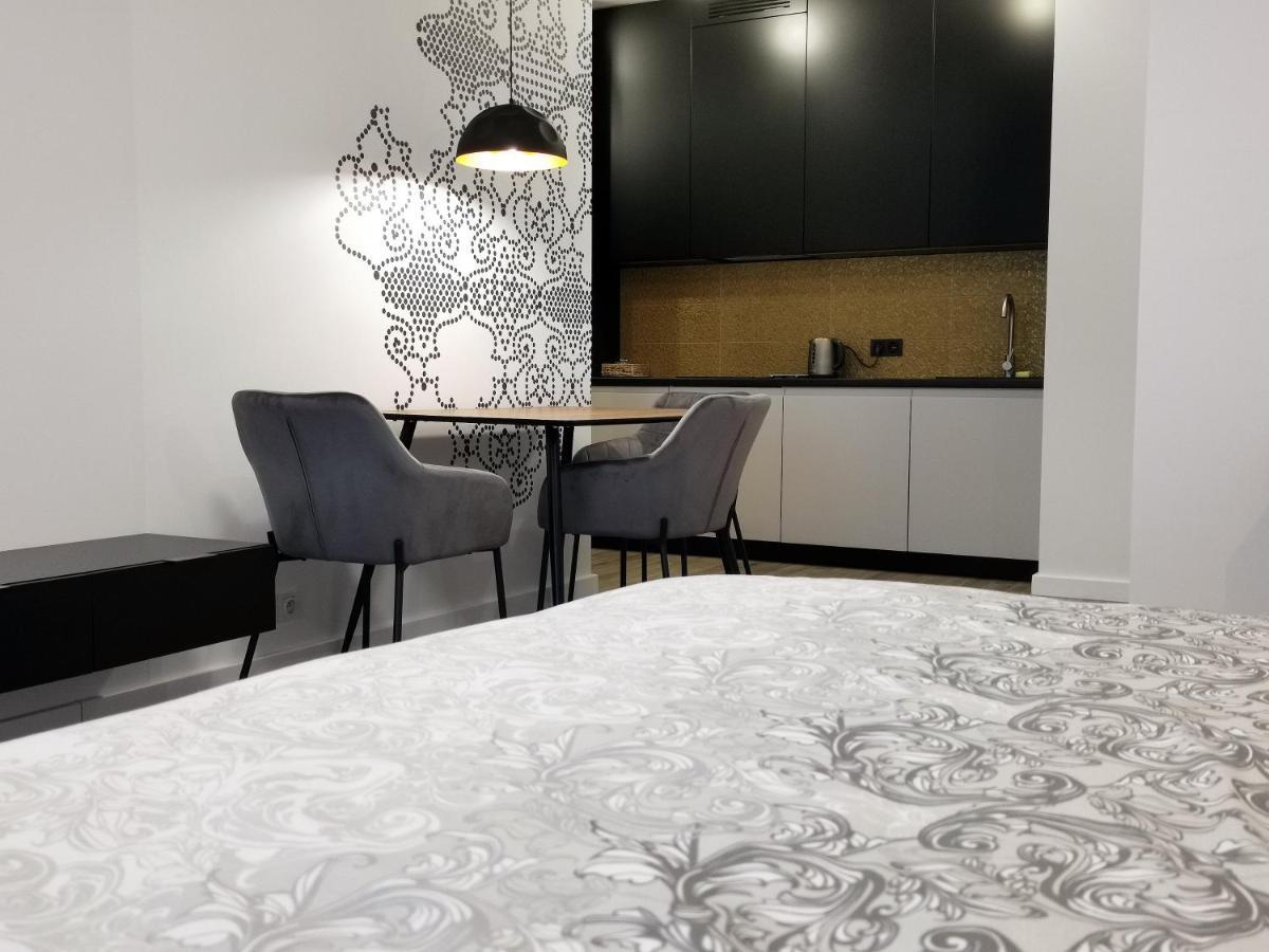 Come&Stay Apartments Wola 华沙 外观 照片